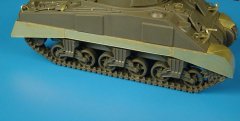 Hauler HLX48002: 1/48 Sherman M4 fenders